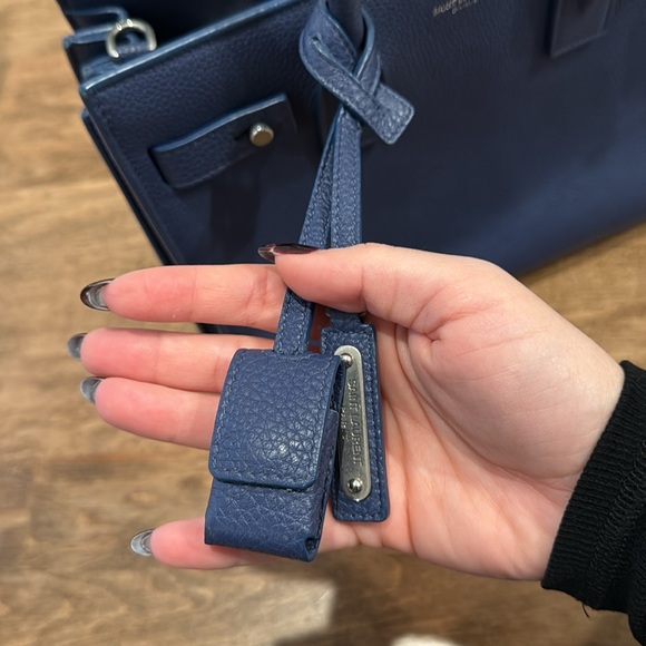 Saint Laurent
Baby Sac De Jour shoulder/crossbody bag - Picture 13 of 15